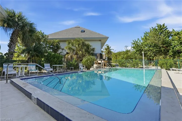 1039 Beach Rd 101, Sanibel, Florida 33957
