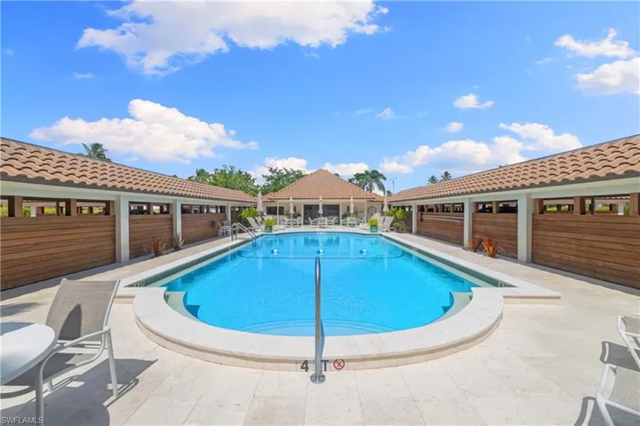 2600 Gulf Shore Blvd N 54, Naples, Florida 34103