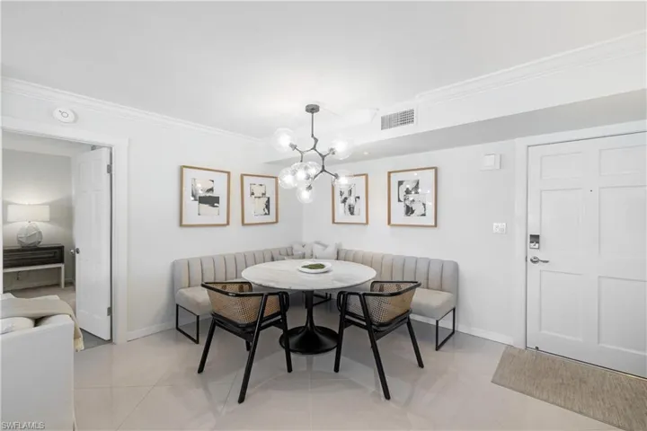 2600 Gulf Shore Blvd N 54, Naples, Florida 34103