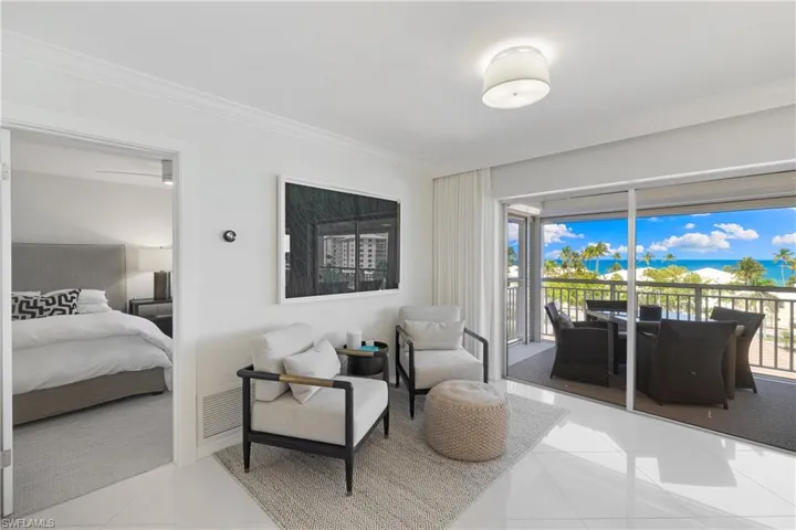 2600 Gulf Shore Blvd N 54, Naples, Florida 34103