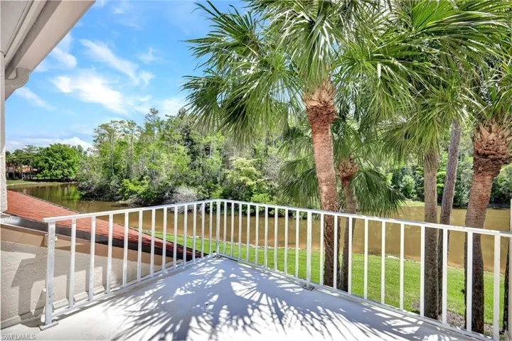 20190 Golden Panther Dr 3, Estero, Florida 33928