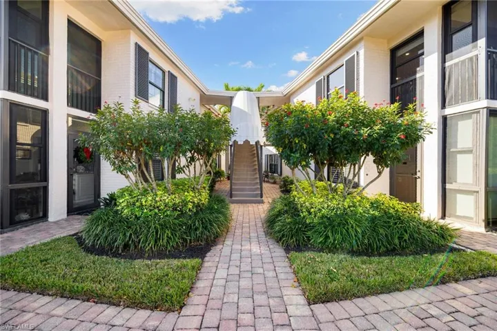 3135 Riviera Dr B205, Naples, Florida 34103