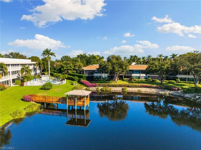 3135 Riviera Dr B205, Naples, Florida 34103