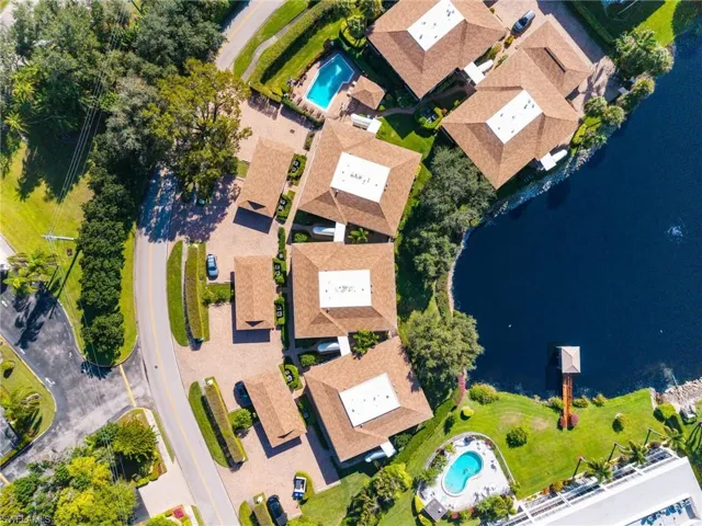 3135 Riviera Dr B205, Naples, Florida 34103
