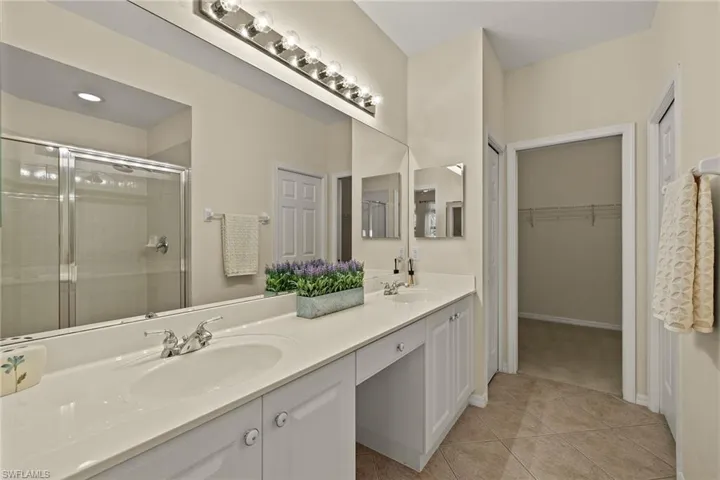 4655  Hawks Nest  WAY, Naples, FL 34114