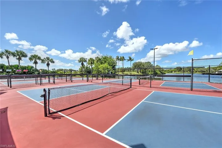 4655  Hawks Nest  WAY, Naples, FL 34114