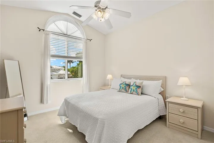 4655  Hawks Nest  WAY, Naples, FL 34114