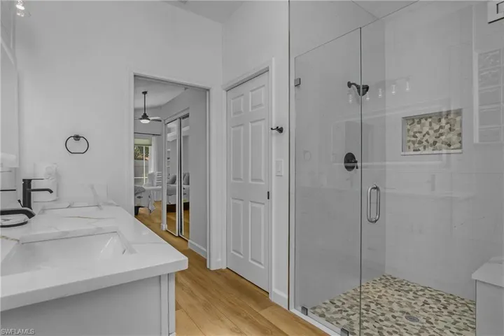 120 Livermore Ln, Naples, Florida 34119