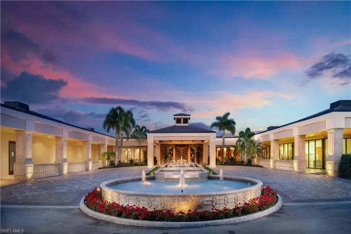 Vineyards Country Club
