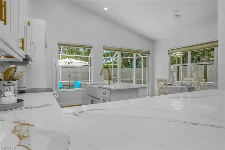 120 Livermore Ln, Naples, Florida 34119
