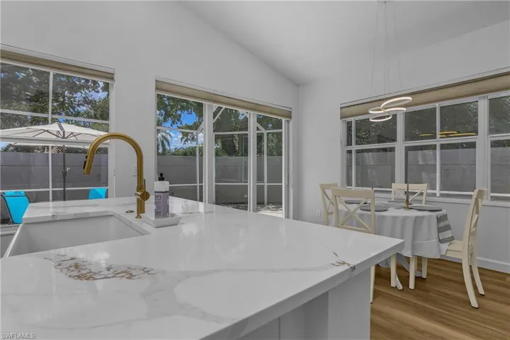 120 Livermore Ln, Naples, Florida 34119