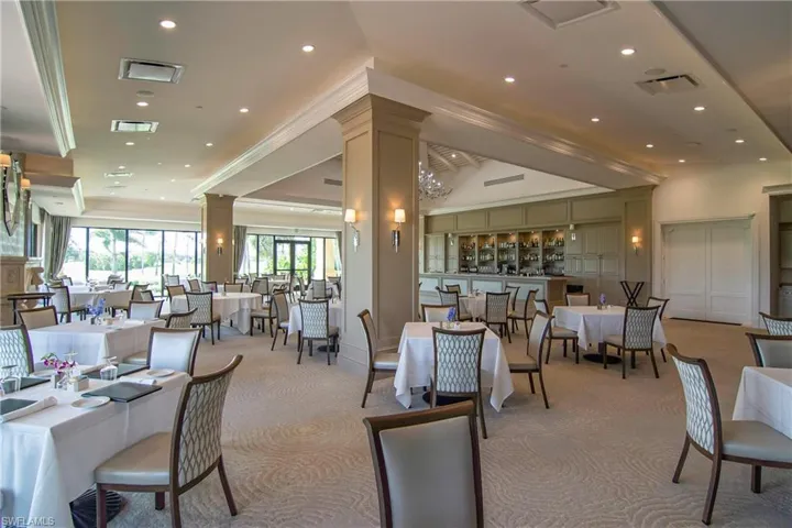 Vineyards Country Club