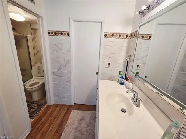 1086  Forest Lakes  DR, Naples, FL 34105