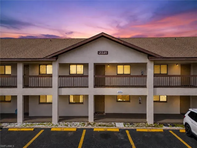 2221 E 5th St 21, Lehigh Acres, Florida 33936