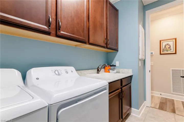 8438 Volaro Way, Naples, Florida 34114