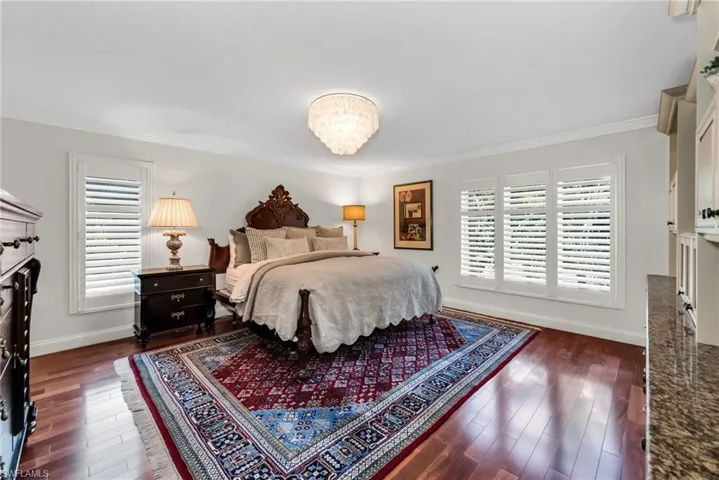 105 Clubhouse Ln 389, Naples, Florida 34105