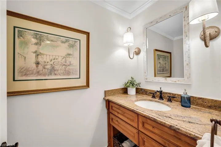 105 Clubhouse Ln 389, Naples, Florida 34105