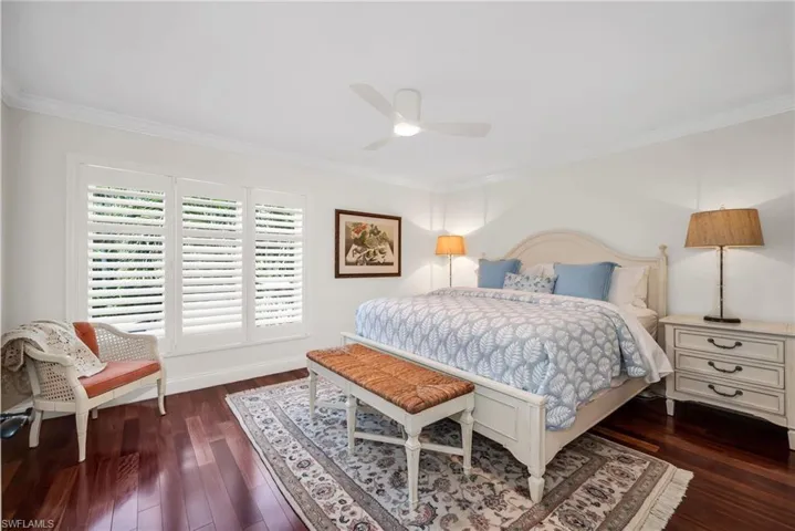 105 Clubhouse Ln 389, Naples, Florida 34105