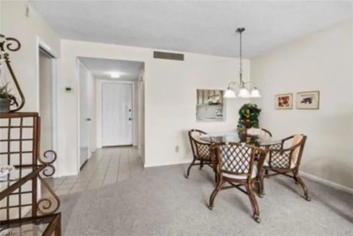 41 High Point Cir S 105, Naples, Florida 34103
