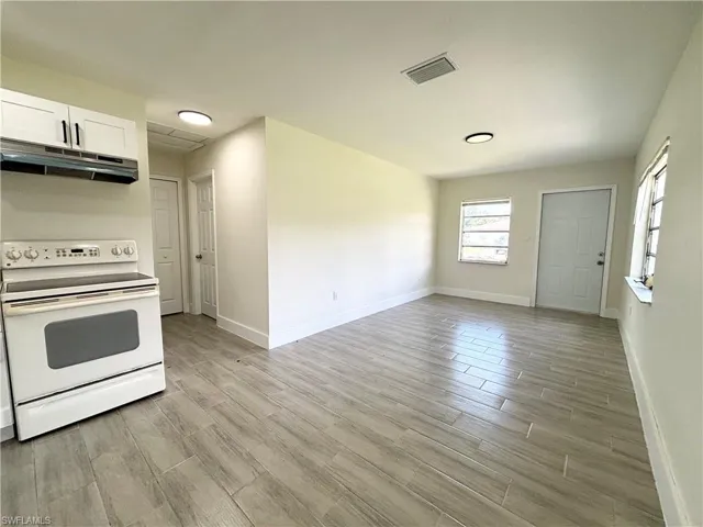 559 Wood Ave, Fort Myers, Florida 33905