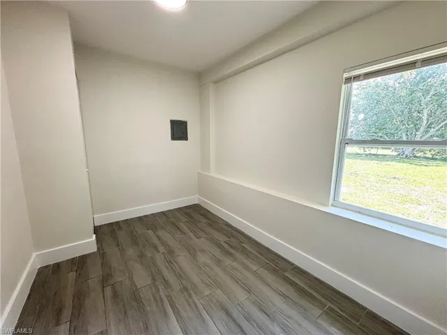 559 Wood Ave, Fort Myers, Florida 33905