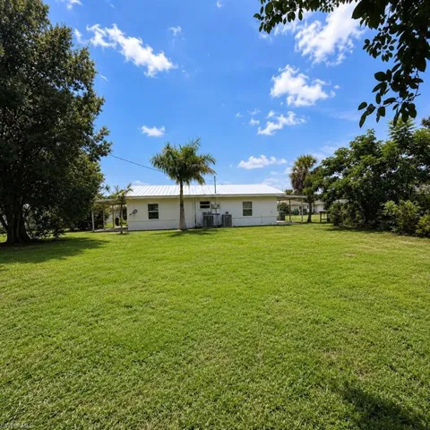 559 Wood Ave, Fort Myers, Florida 33905