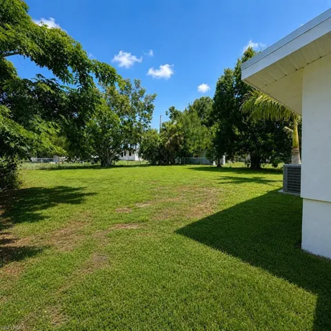 559 Wood Ave, Fort Myers, Florida 33905