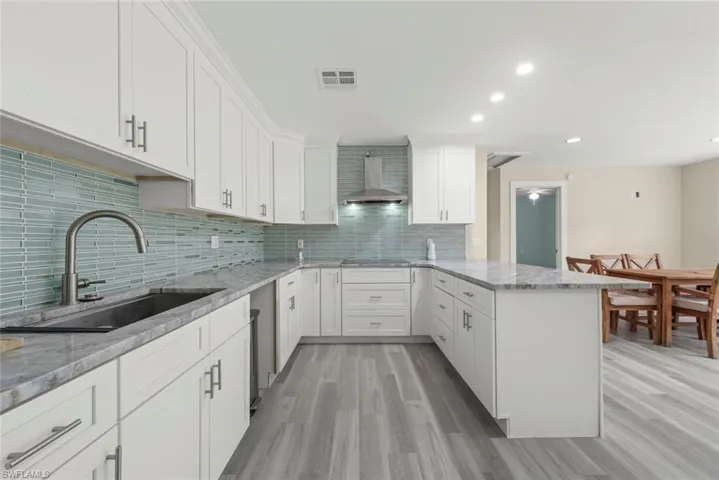 1142 Shell Basket Ln, Sanibel, Florida 33957