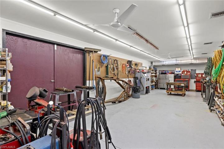 Garage workshop