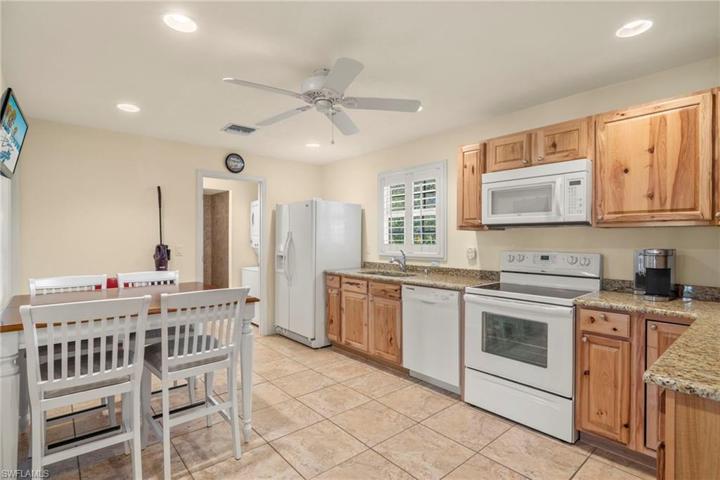 Guest house kitchen