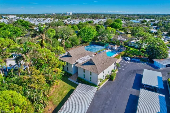 115  Georgetown  BLVD, Naples, FL 34112