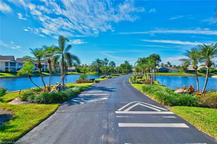 115  Georgetown  BLVD, Naples, FL 34112