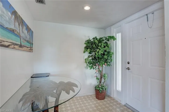 115  Georgetown  BLVD, Naples, FL 34112