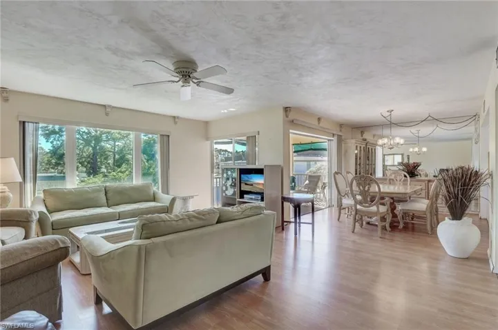 115  Georgetown  BLVD, Naples, FL 34112