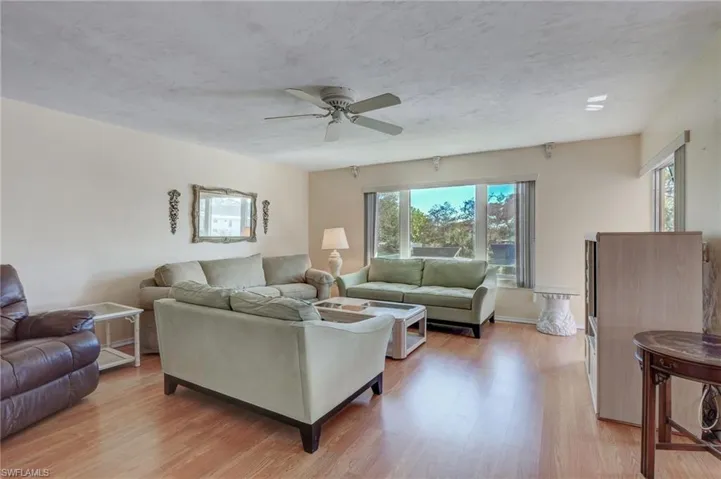 115  Georgetown  BLVD, Naples, FL 34112