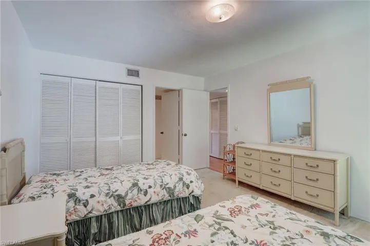 115  Georgetown  BLVD, Naples, FL 34112