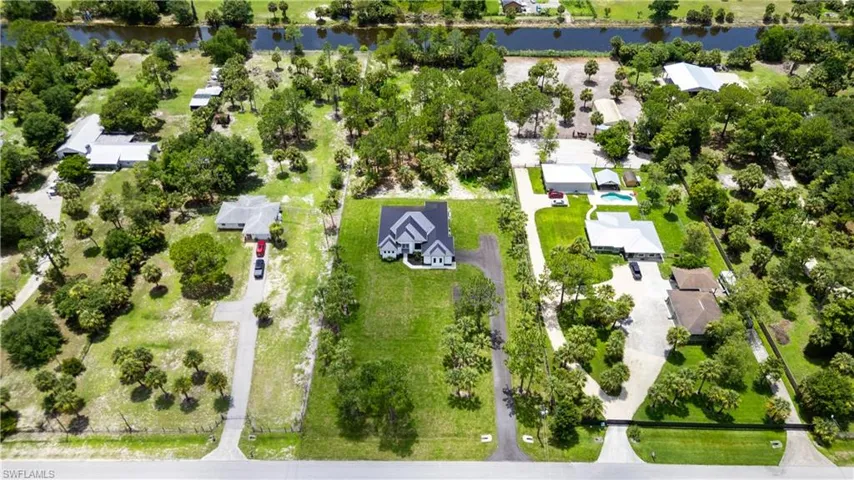 367  10TH ST NE  , Naples, FL 34120