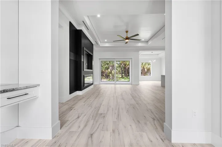 367  10TH ST NE  , Naples, FL 34120