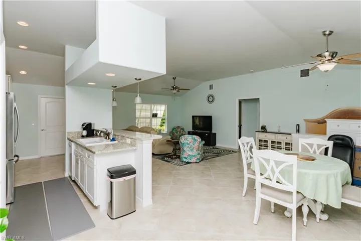 11693  OAKLAND  DR, Bokeelia, FL 33922
