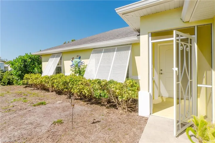 11693  OAKLAND  DR, Bokeelia, FL 33922