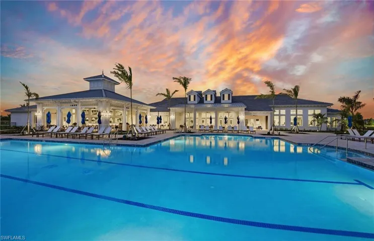 TerraWalk pool