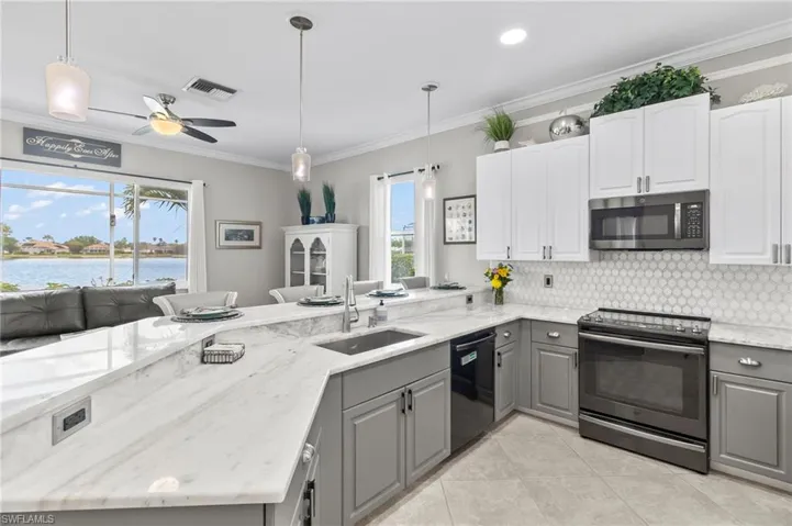 2261  Palo Duro  BLVD, North Fort Myers, FL 33917