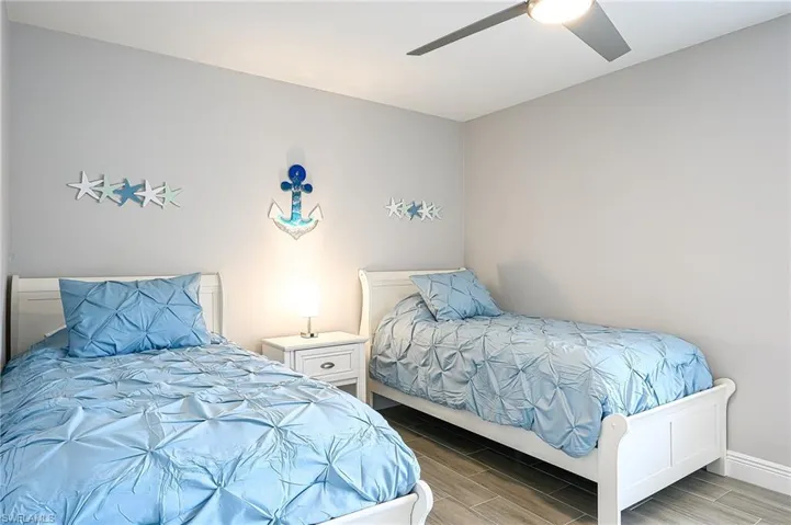 583 Beachwalk Cir Q-202, Naples, Florida 34108