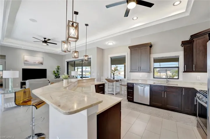 2731 SW 30th  TER, Cape Coral, FL 33914