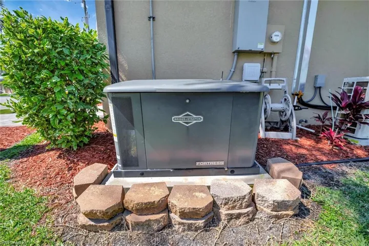 2731 SW 30th  TER, Cape Coral, FL 33914