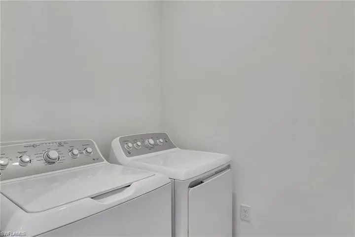 5697 Melbourne Ct 7021, Other, Florida 34142