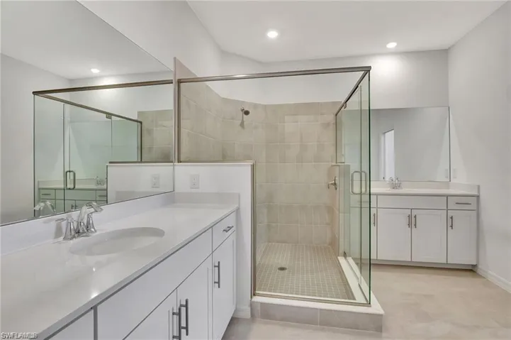 5697 Melbourne Ct 7021, Other, Florida 34142