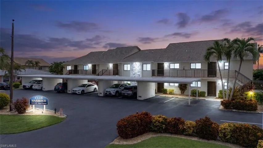 511 Se 43rd St 203, Cape Coral, Florida 33904