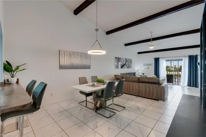 511 Se 43rd St 203, Cape Coral, Florida 33904