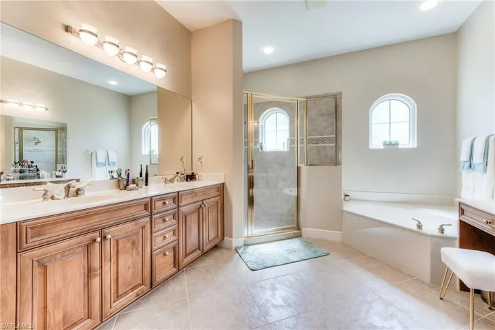 Primary bath with dual sinks on the left